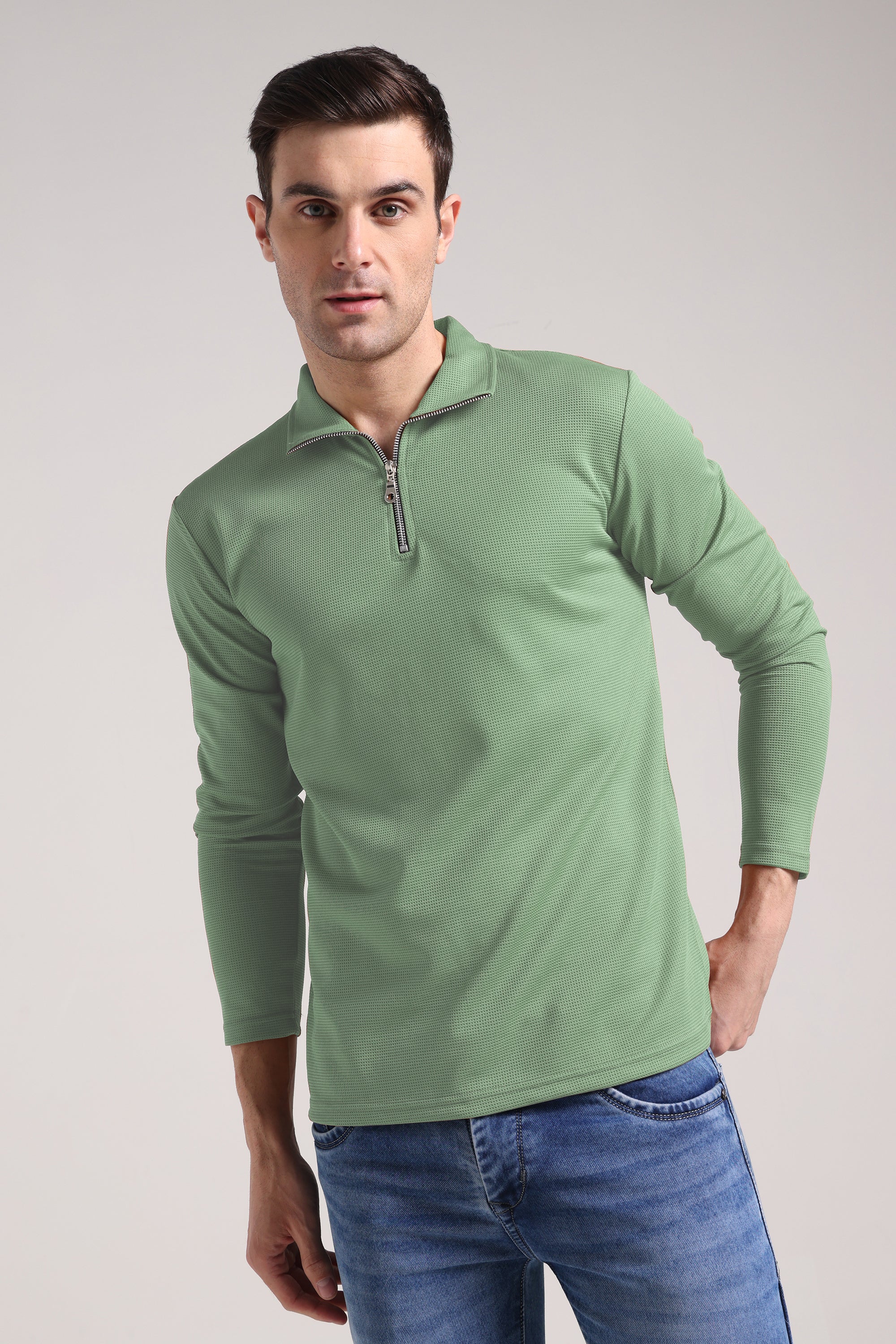 Men's Outer Mesh Pastel Green Full Sleeve Zipper T-Shirt