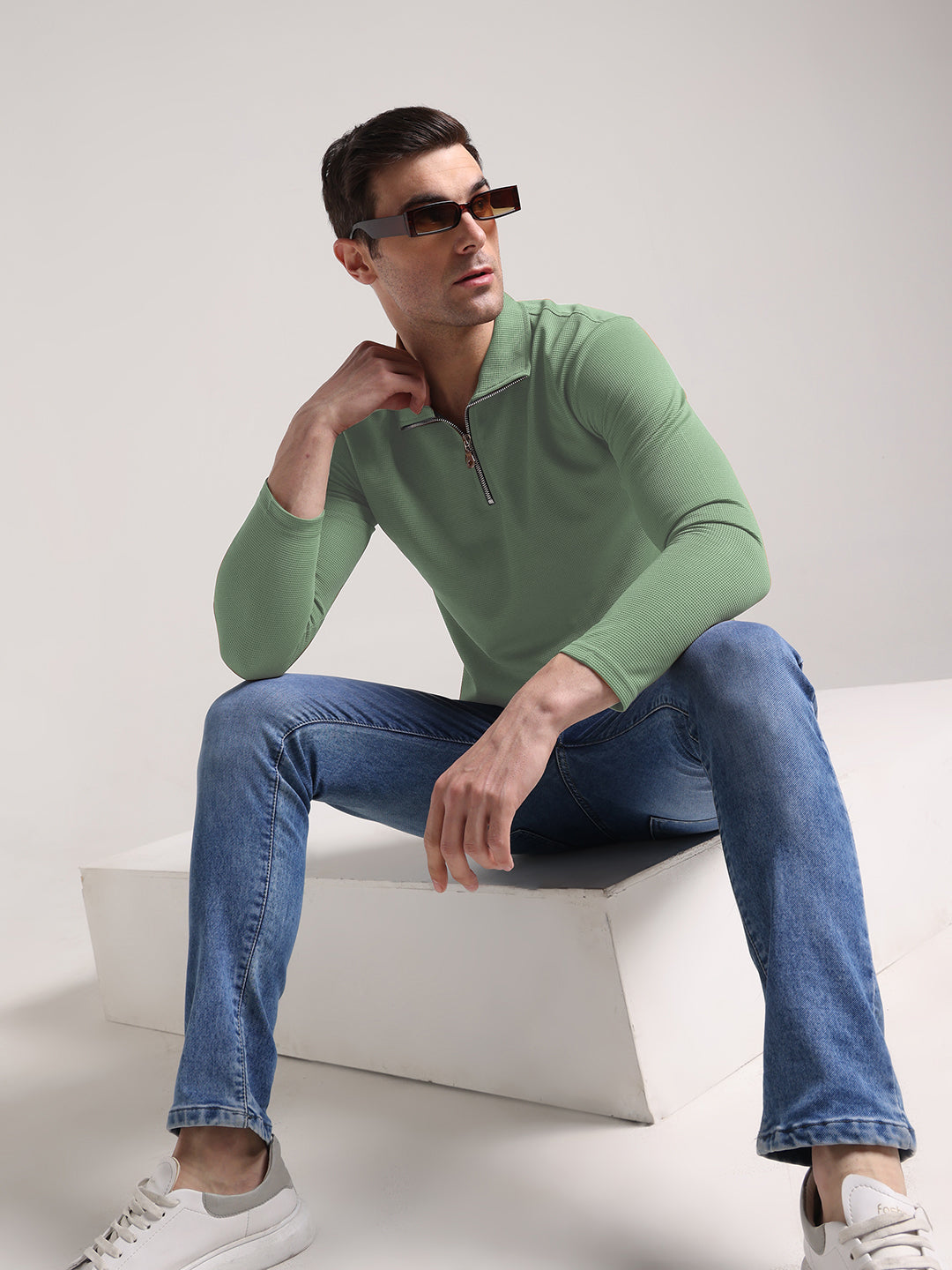 Men's Outer Mesh Pastel Green Full Sleeve Zipper T-Shirt