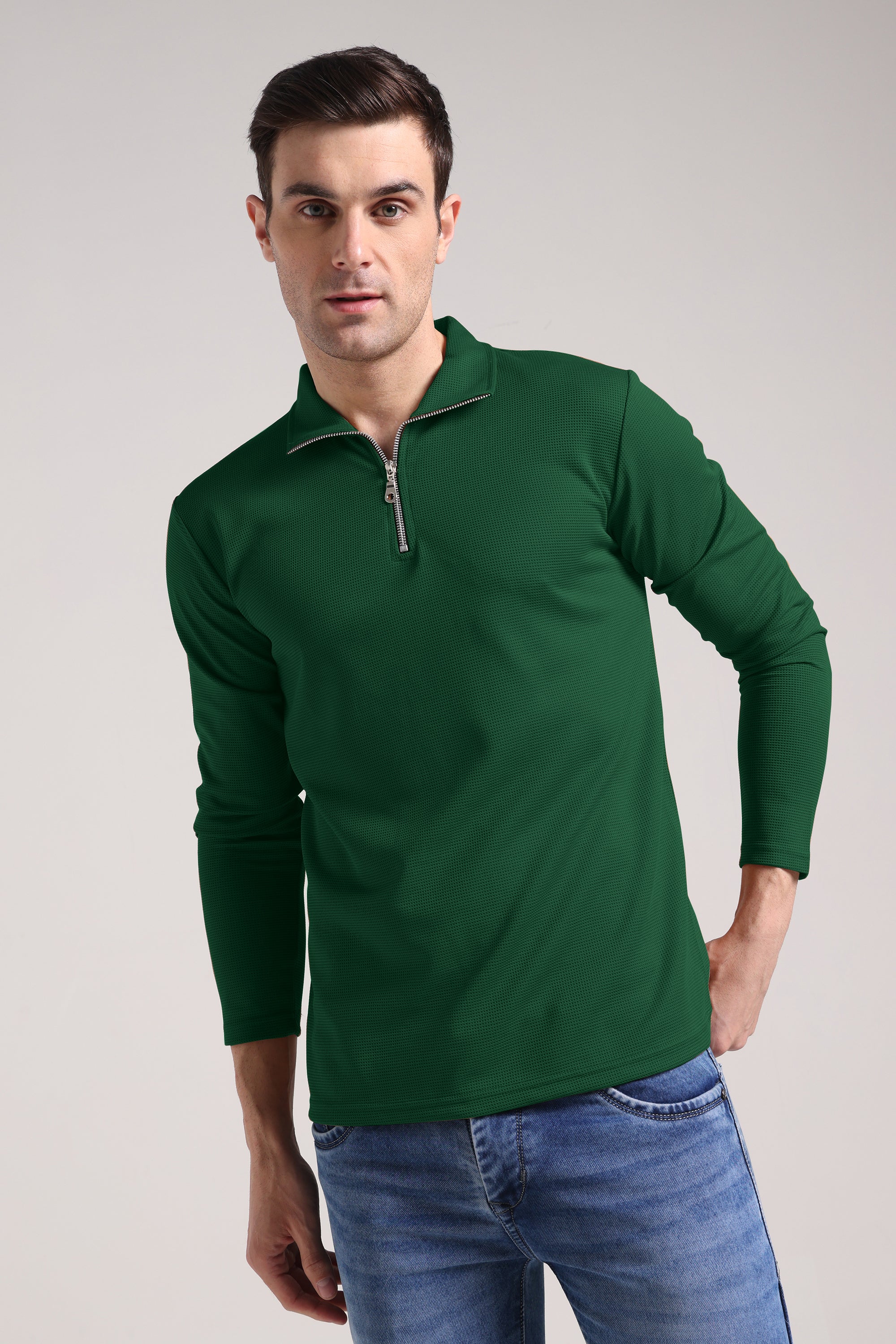 Men's Outer Mesh Fire Green Full Sleeve Zipper T-Shirt