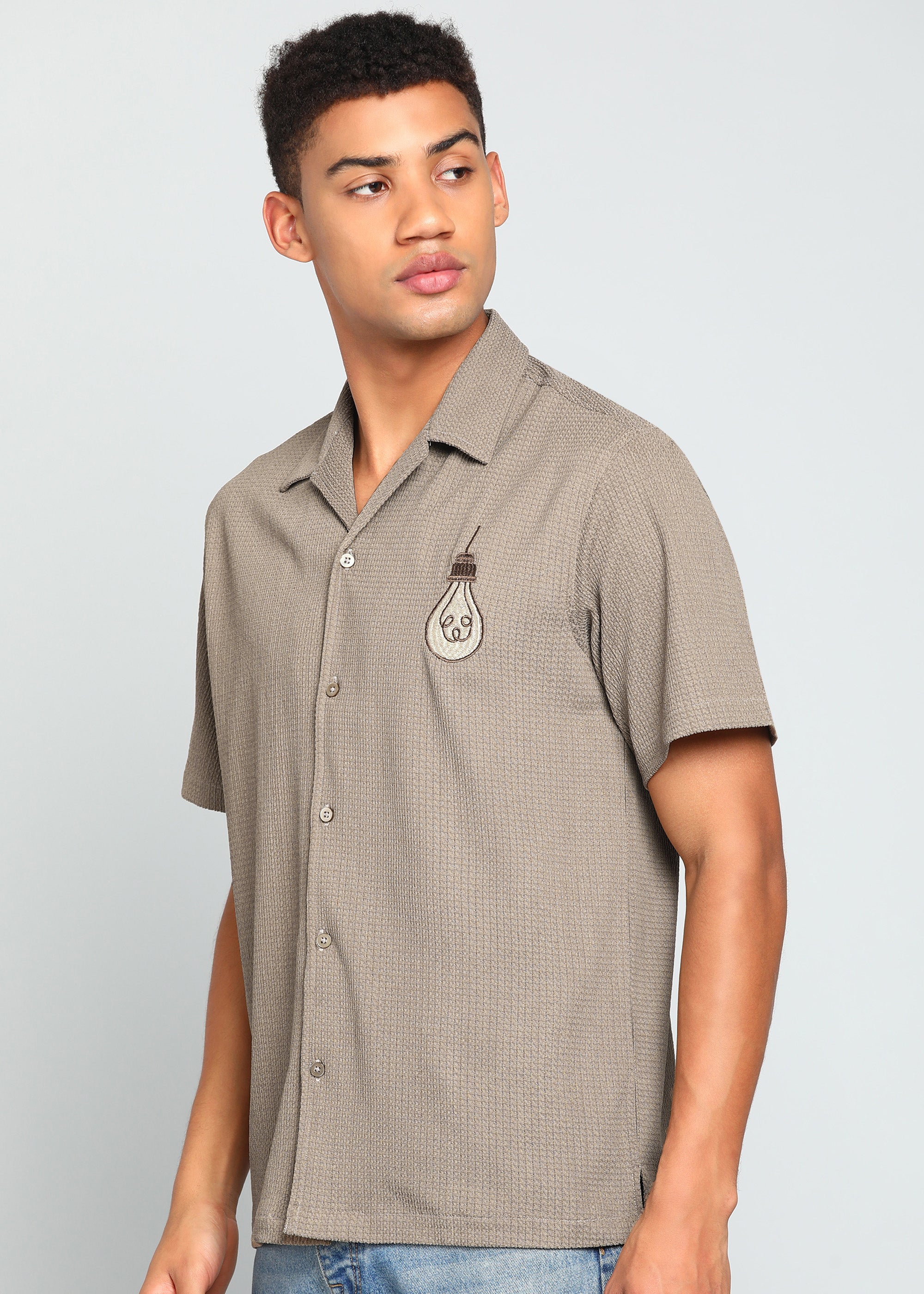 Men’s Taupe Gray Textured Resort Embroidery Shirt