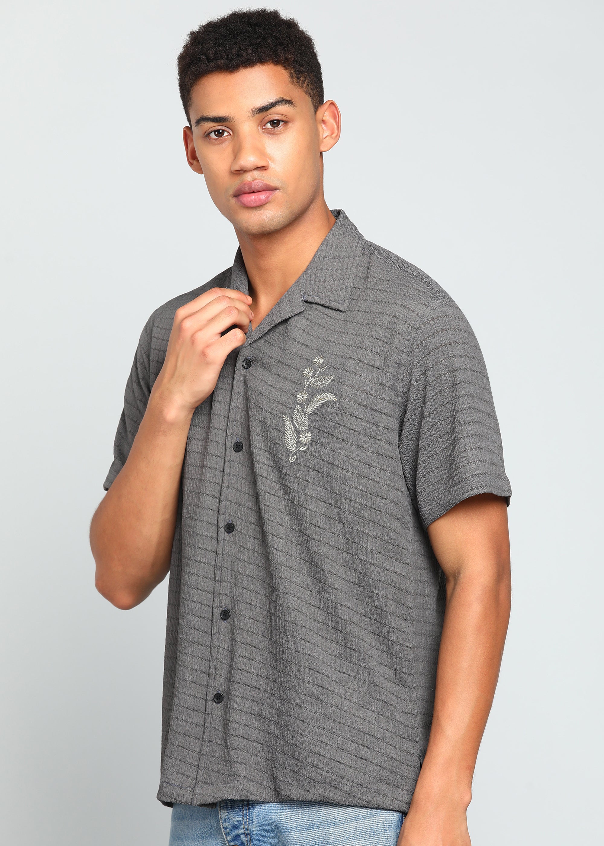 Men’s Grey Textured Short-Sleeve Cuban Shirt with Floral Embroidery