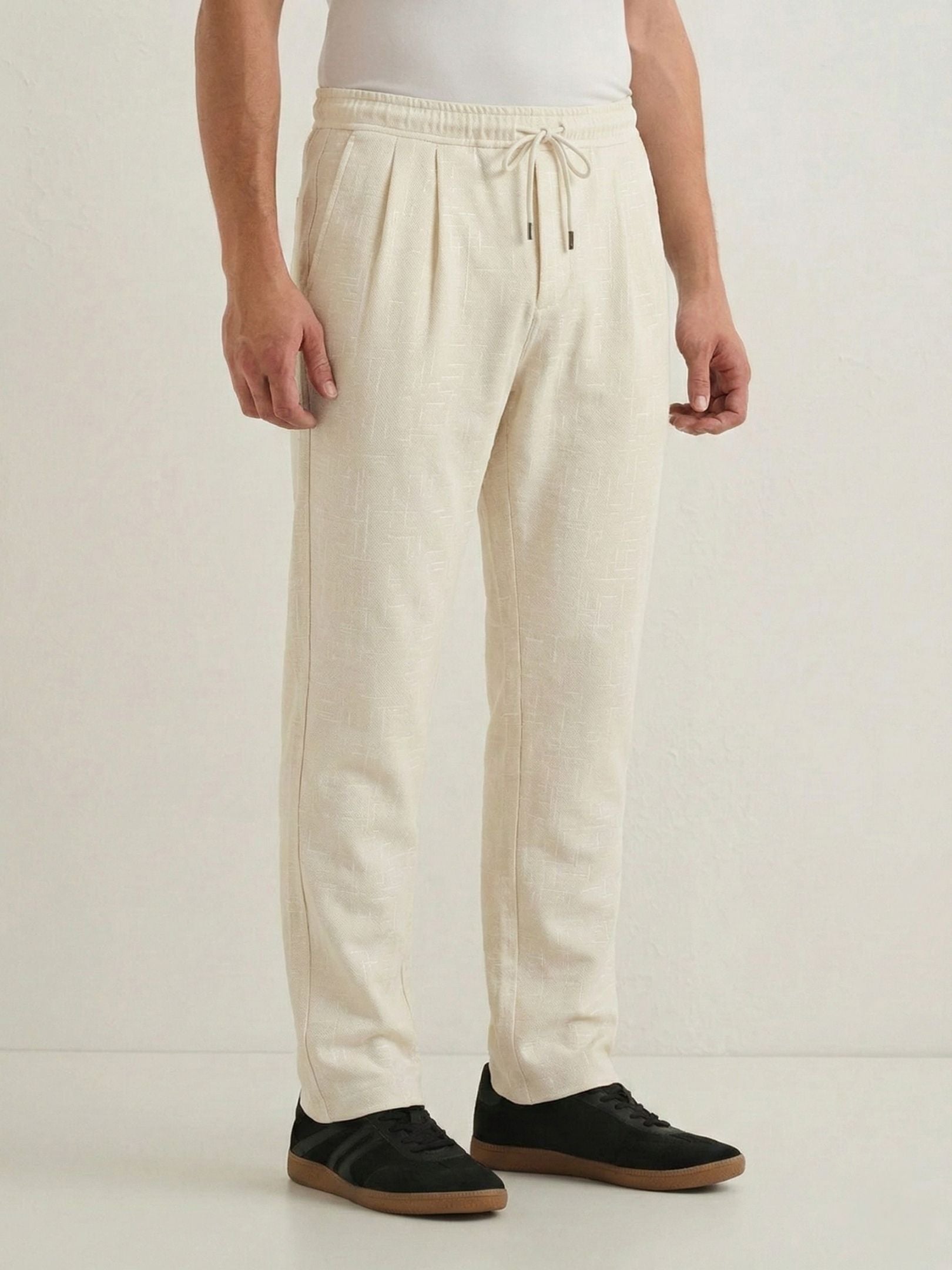 Men's Cream Textured Relaxed Fit Trousers with Elasticated Drawstring Waist
