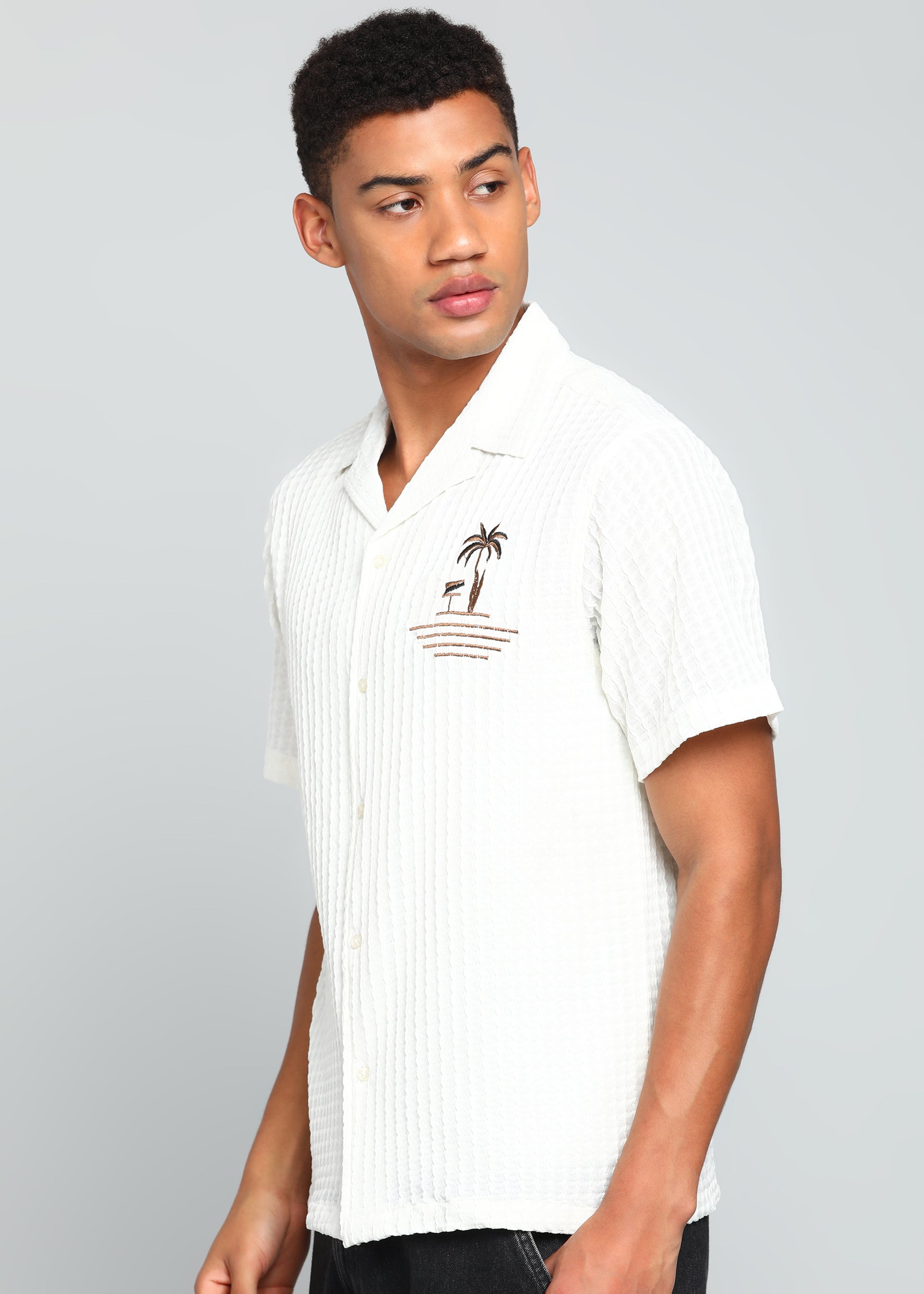 Men’s White Textured Seersucker Cuban Collar Shirt with Palm Embroidery