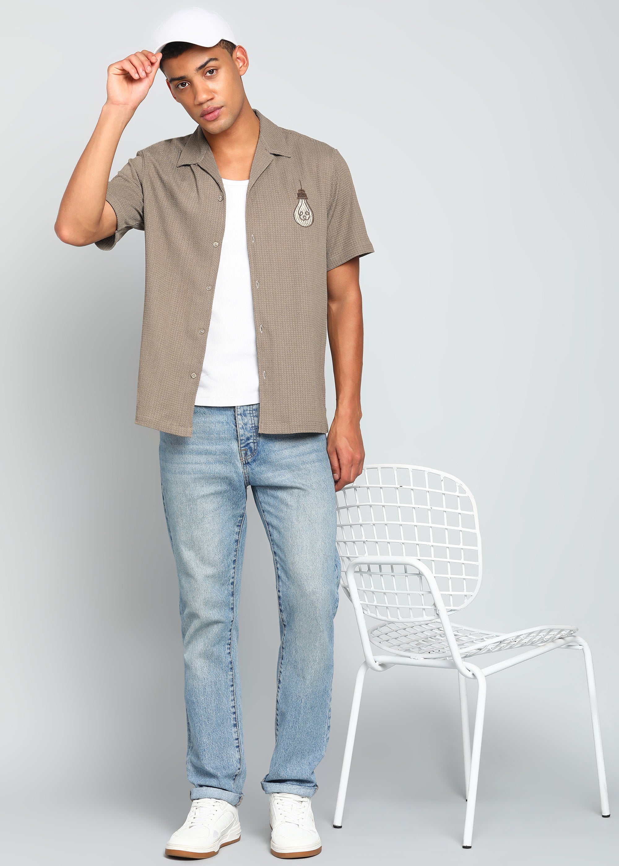 Men’s Taupe Gray Textured Resort Embroidery Shirt