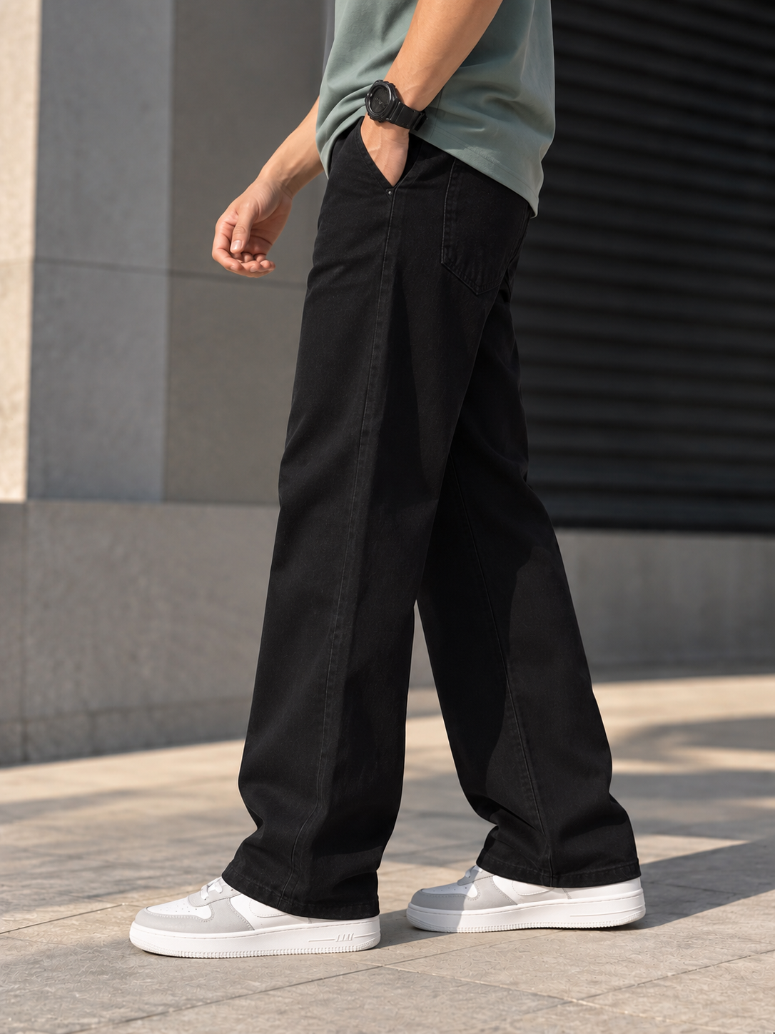 Men's Black Solid Wide Leg Denim Jeans – Relaxed Fit