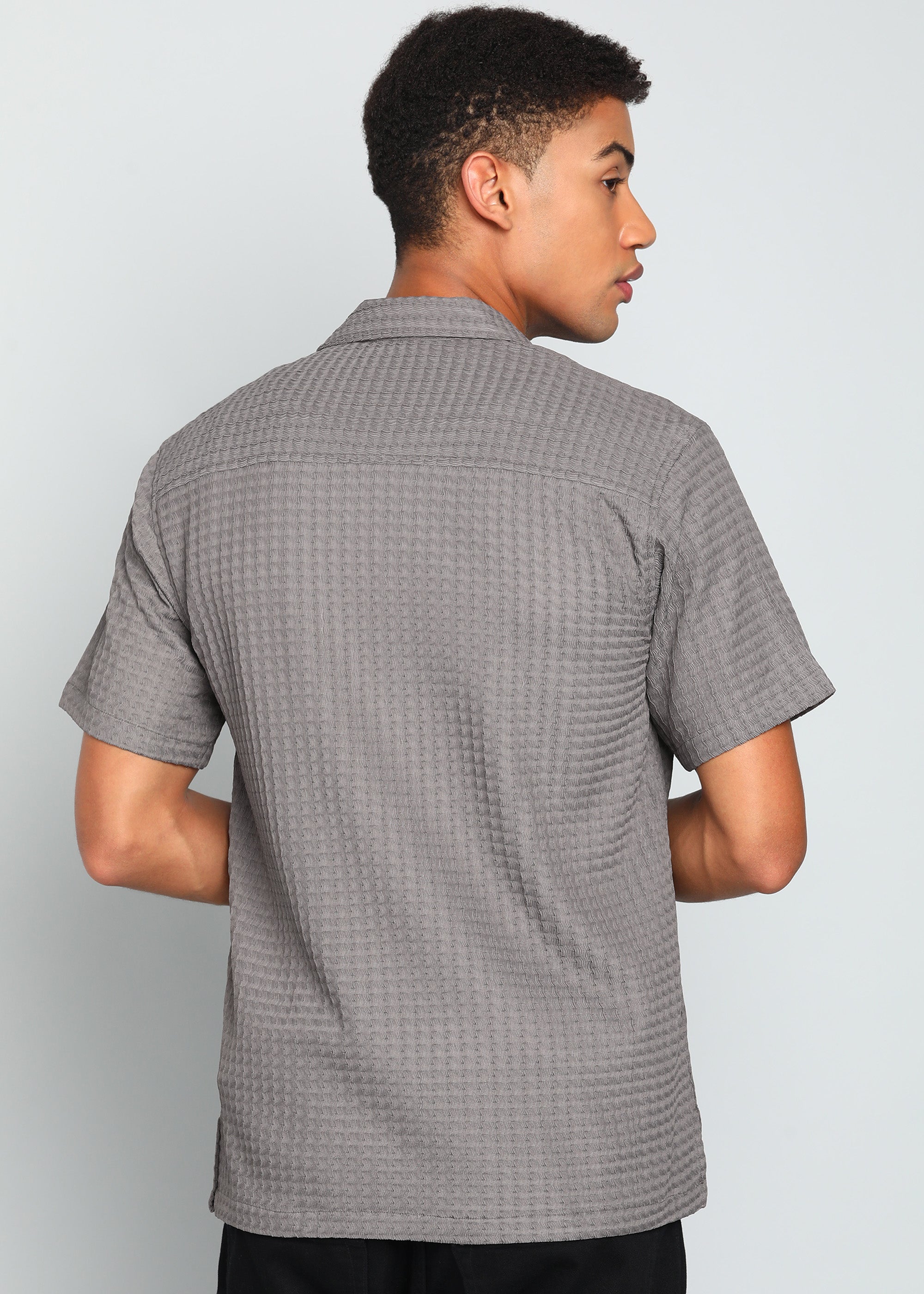 Men’s Grey Textured Seersucker Cuban Collar Shirt with Palm Embroidery