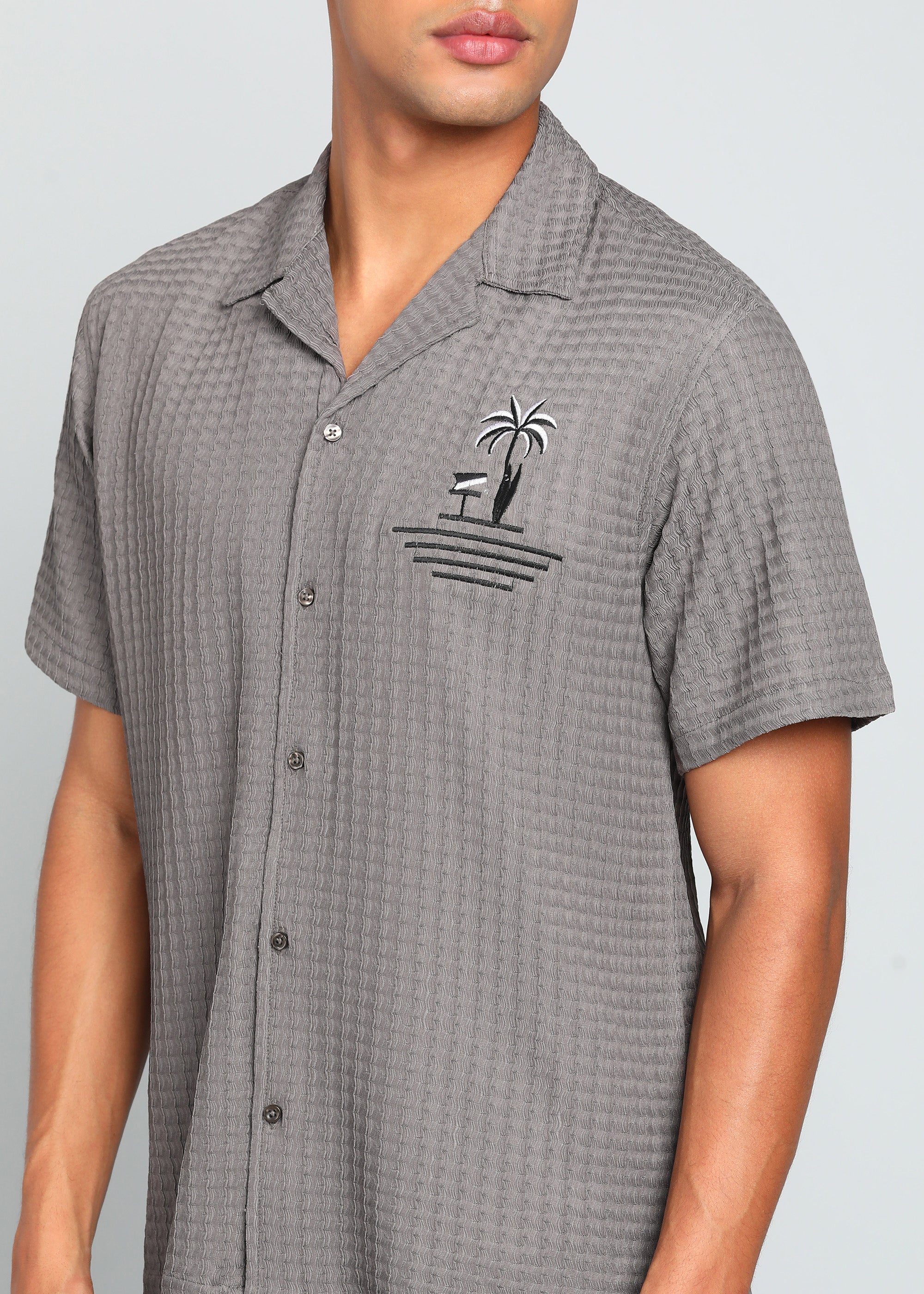 Men’s Grey Textured Seersucker Cuban Collar Shirt with Palm Embroidery