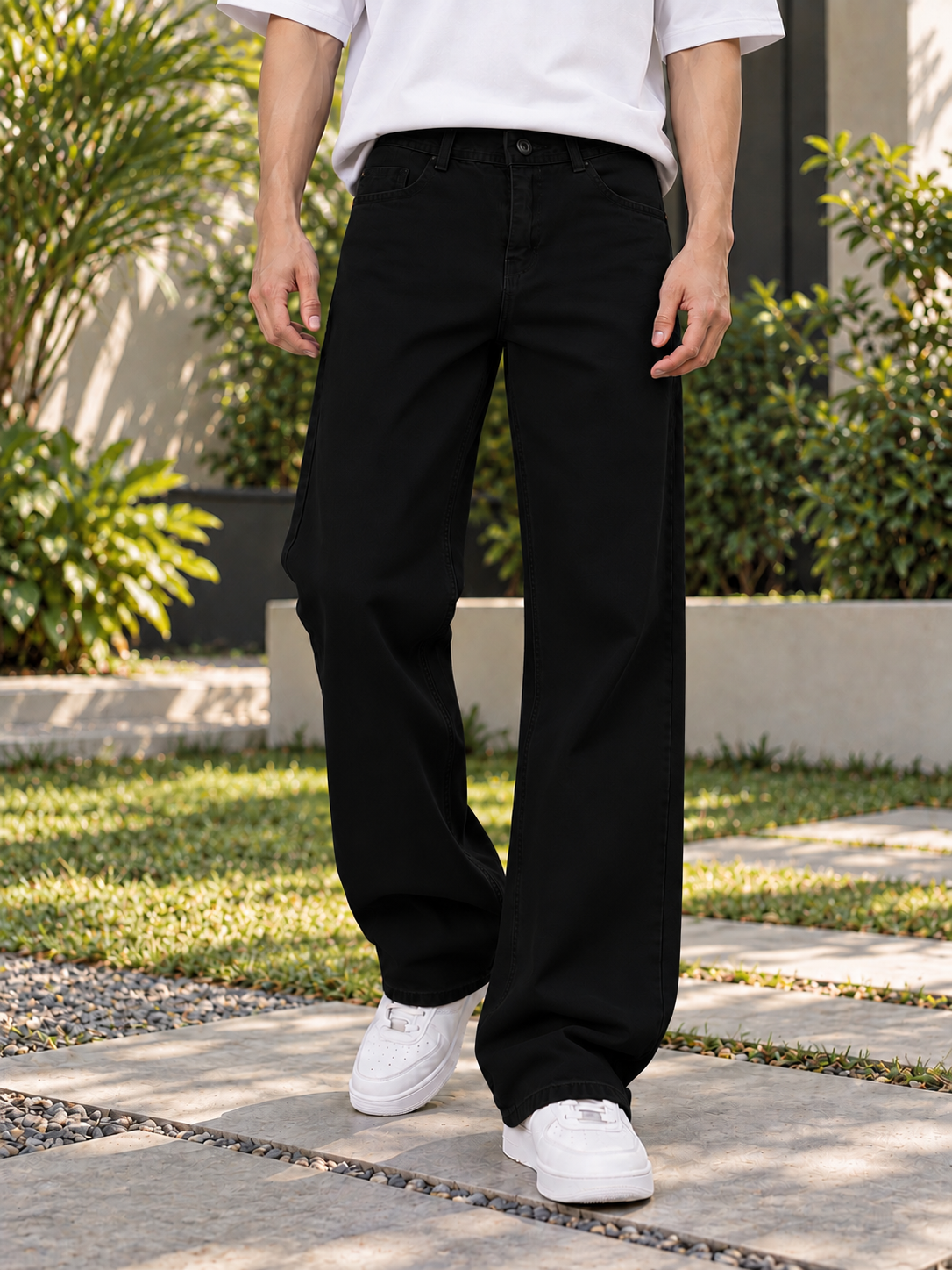 Men's Straight Fit Jeans - Jet Black