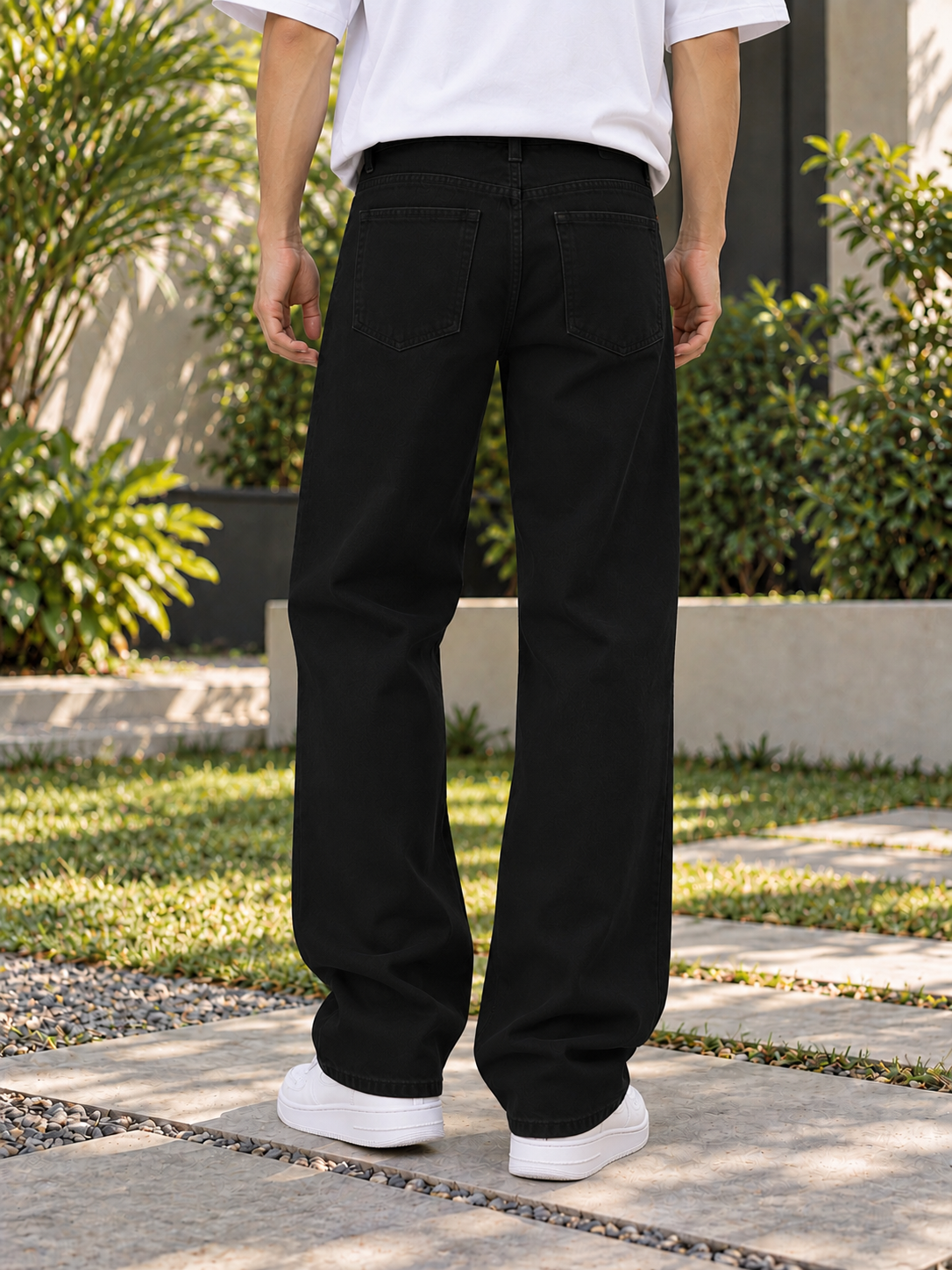 Men's Straight Fit Jeans - Jet Black