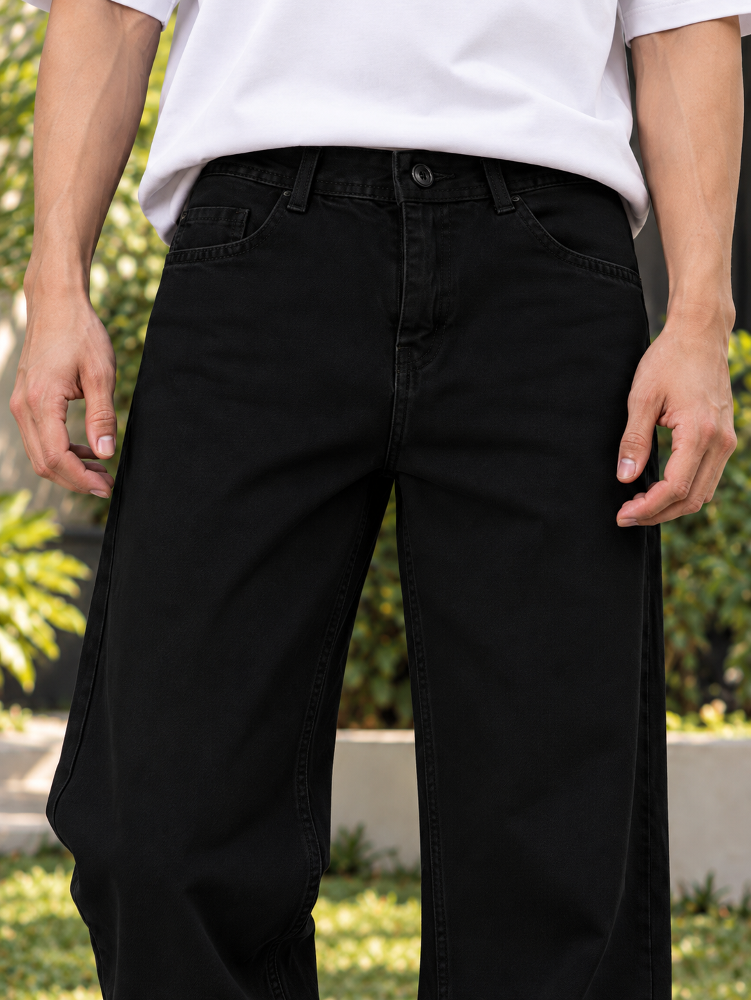 Men's Straight Fit Jeans - Jet Black