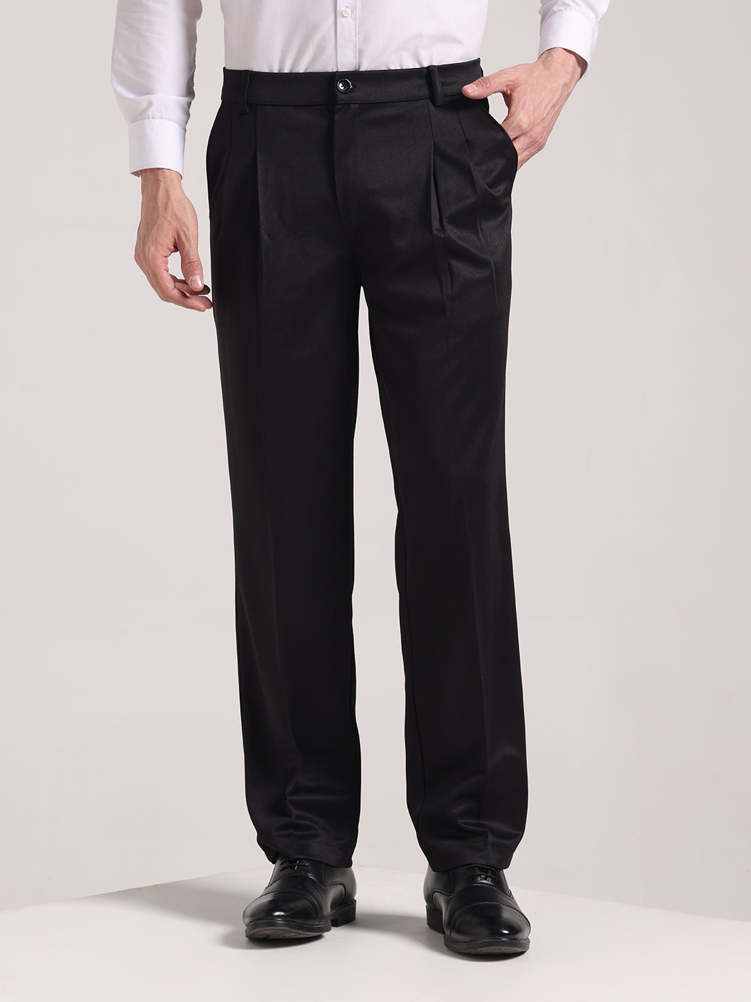 Men's Graphite Black Loose-Fit Korean Trouser