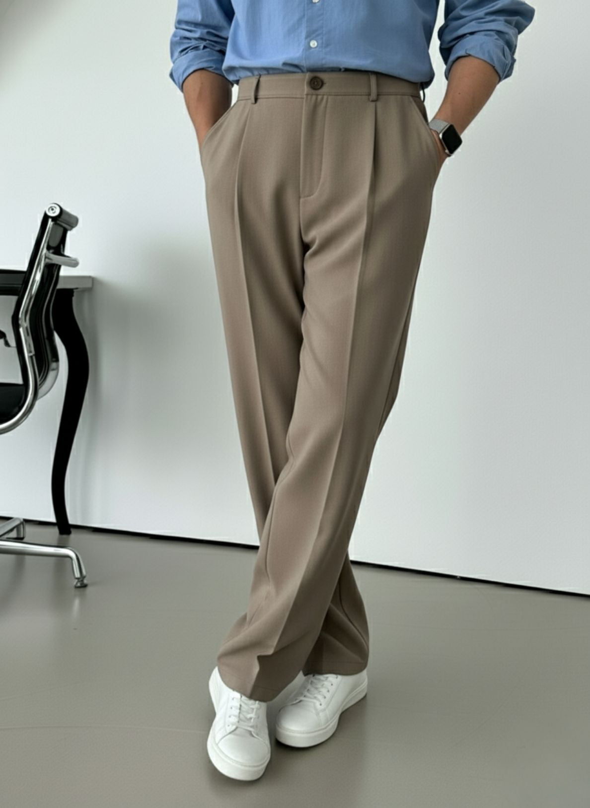 Men's Brown Relaxed Fit Pleated Trousers