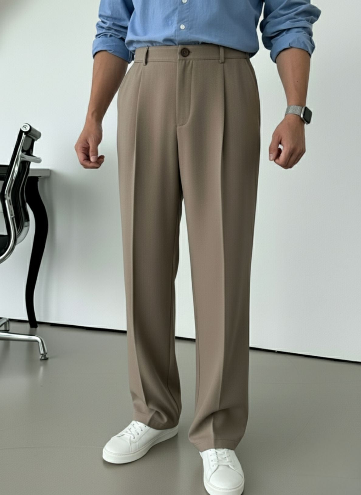 Men's Brown Relaxed Fit Pleated Trousers
