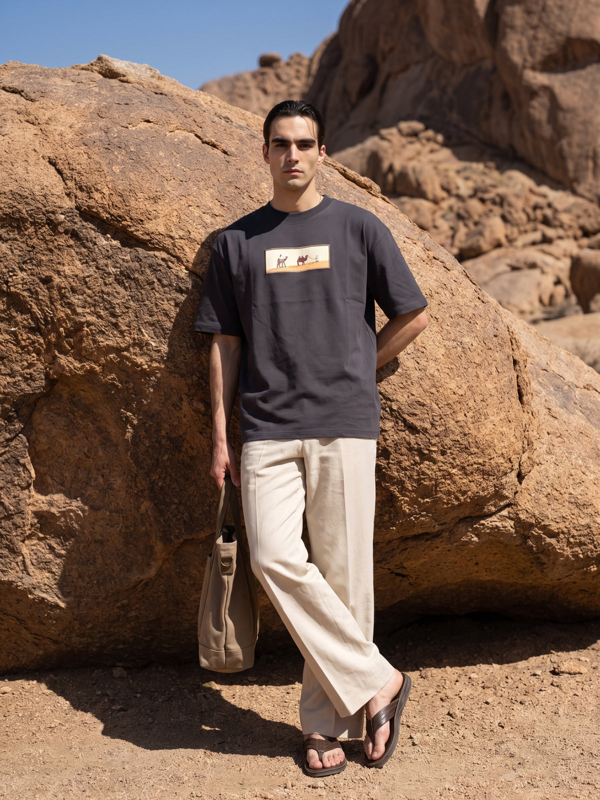 Men's Premium Oversized T-Shirt with Desert Camel Graphic Patch - Black
