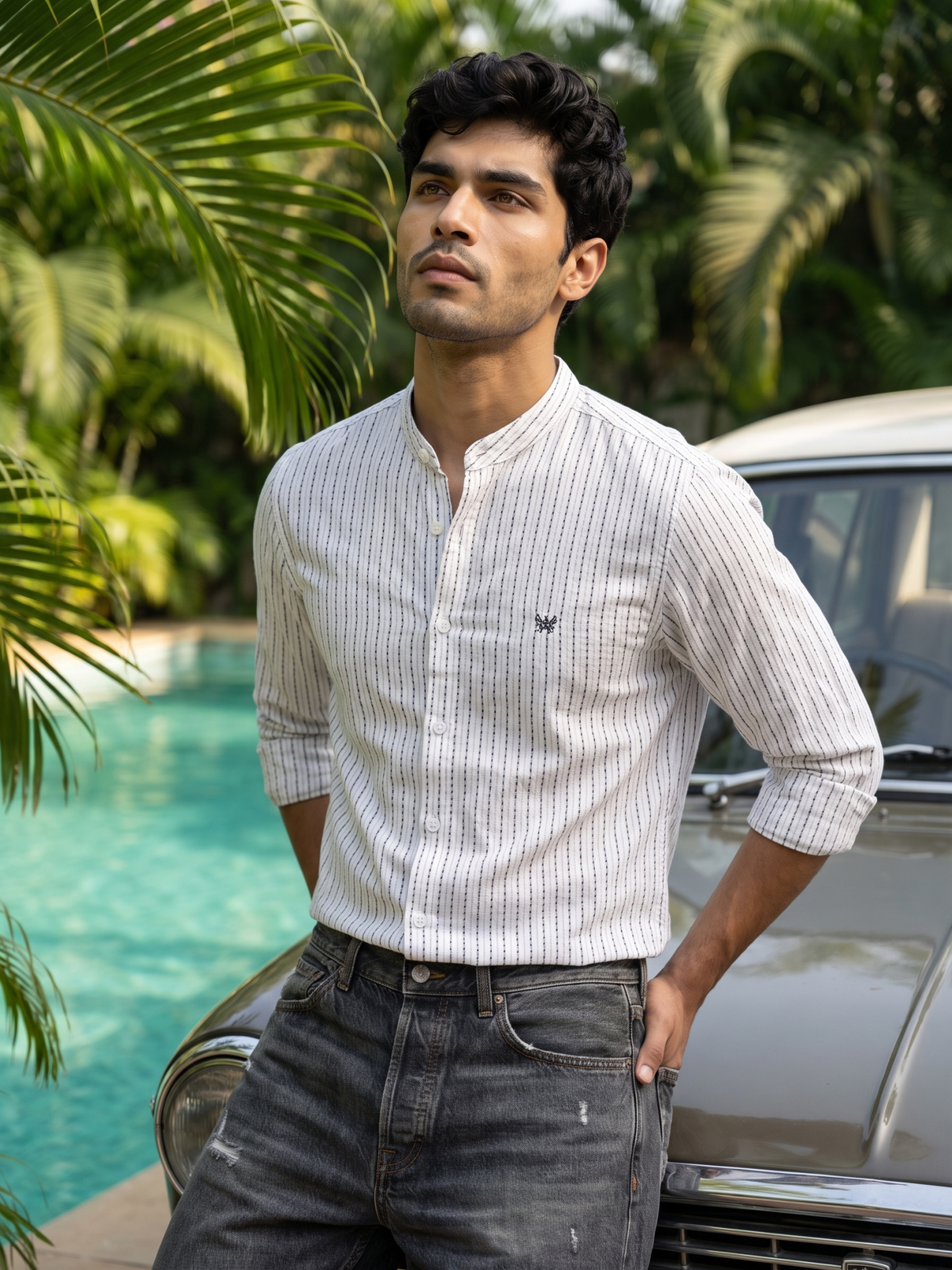 Men's White Vertical Striped Mandarin Collar Casual Shirt