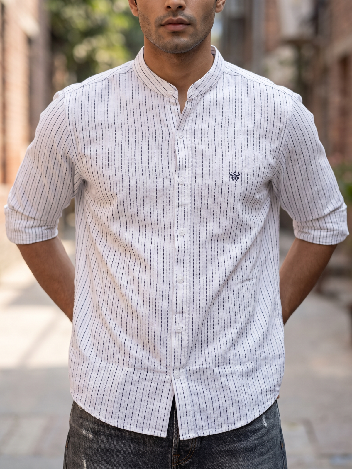 Men's White Vertical Striped Mandarin Collar Casual Shirt