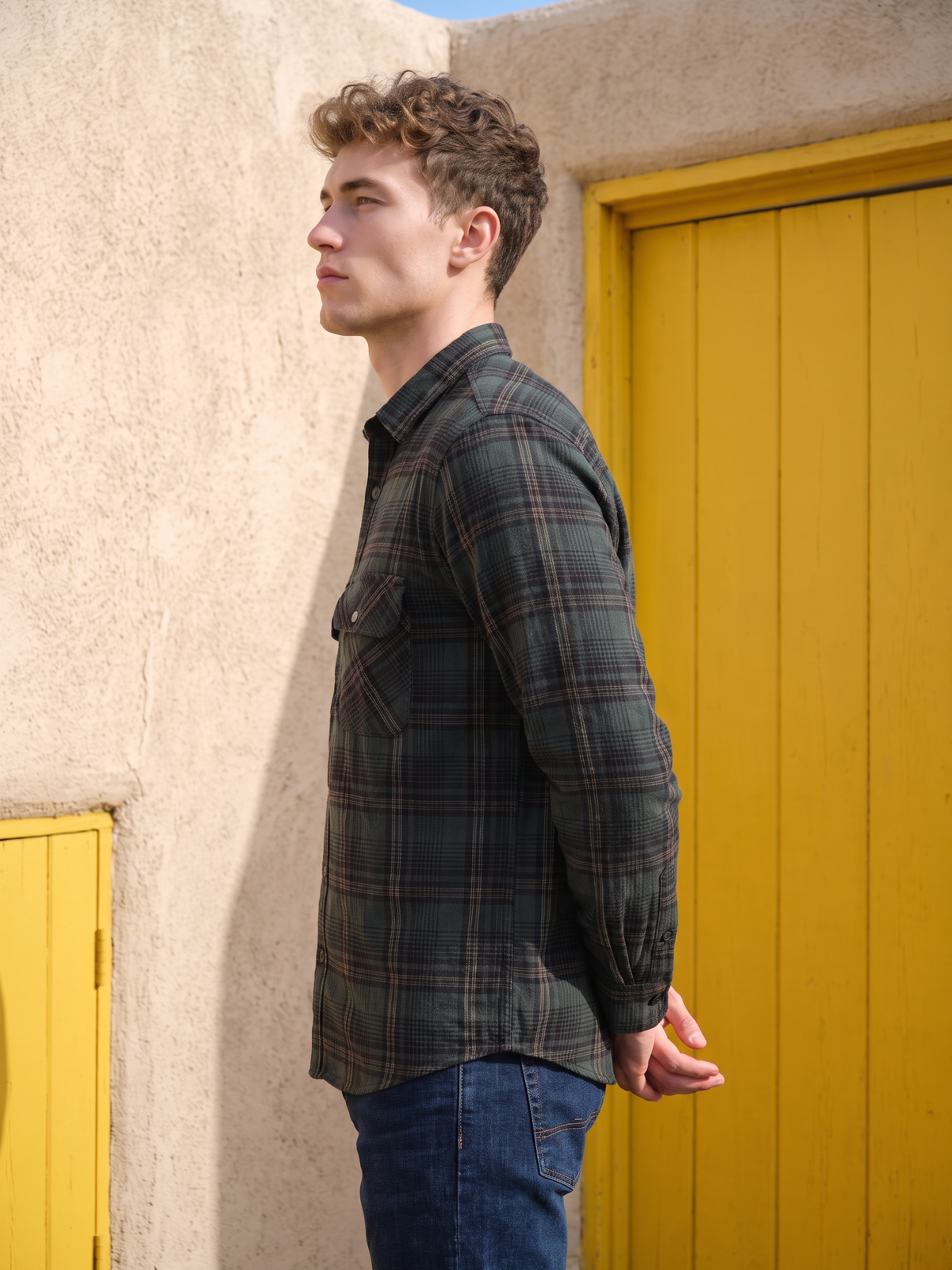 Men's Dark Green Plaid Twin Pockets Casual Shirt