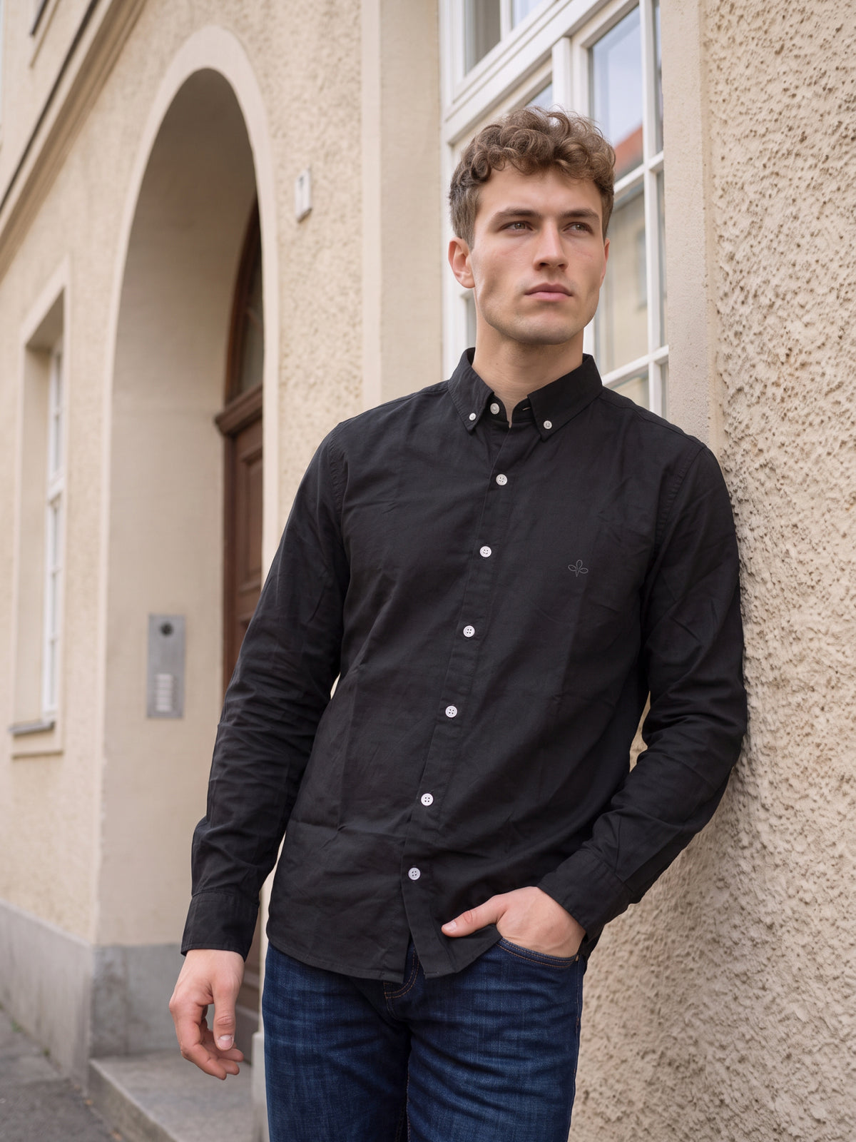 Men's Black Premium Solid Button-Down Casual Shirt