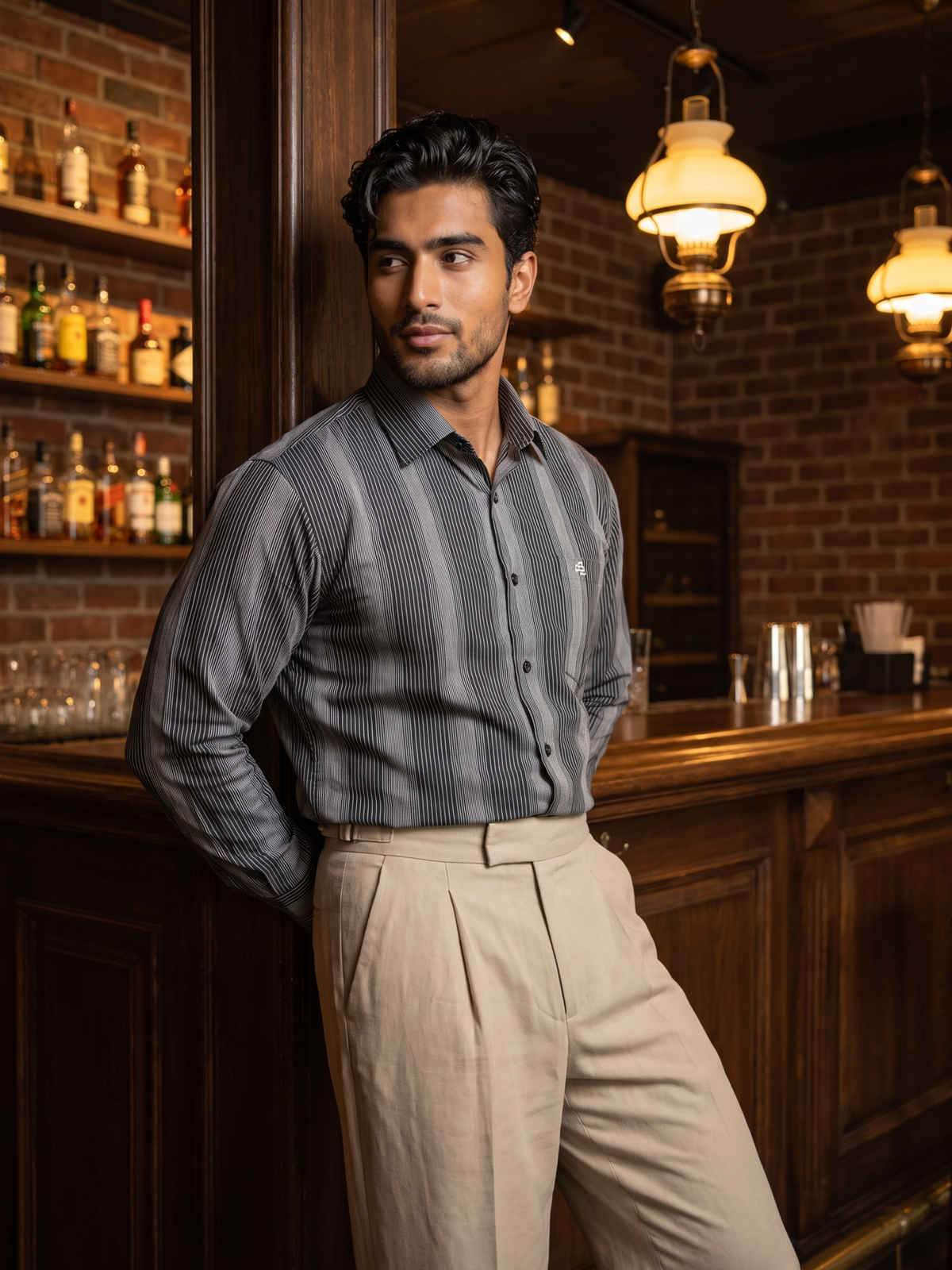 Men's Black Fine Vertical Striped Shirt