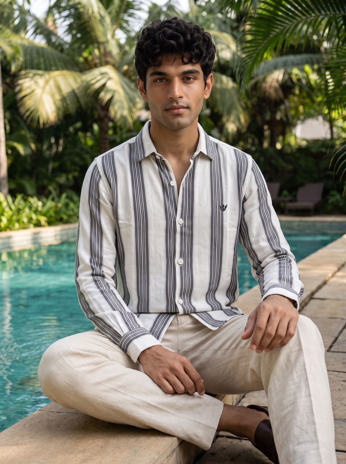 Men's White Vertical Striped Casual Cotton Shirt